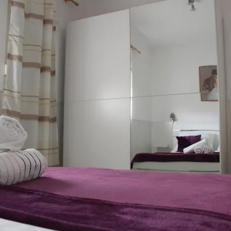 Apartamento In With Sea View, Loggia, Air Conditioning, Wi-fi Vir