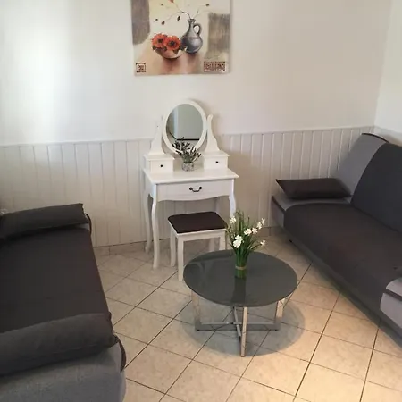 In With Sea View, Loggia, Air Conditioning, Wi-fi *